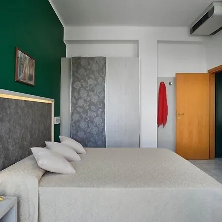 Margherita Aparthotel