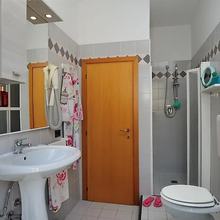 Margherita Aparthotel 3*
