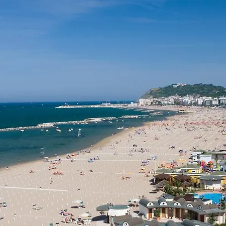 Margherita Aparthotel Cattolica