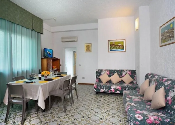 Aparthotel Margherita Cattolica